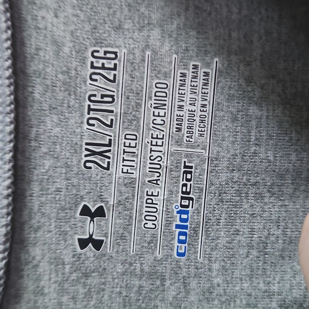 Under Armour Long Sleeve Fitted Shirt - Picture 3 of 6